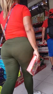 Really Big Mexican Bubble Butt Brunette (OC)