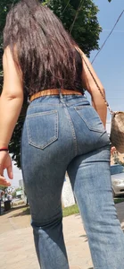 Nice view of a big ass armenian girl in jeans