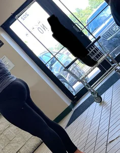 Fat booty doing laundry