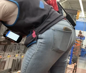 Hot Thick Rican Big Booty MILF