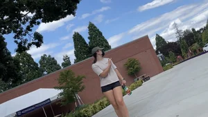 Thick college slut in shorts