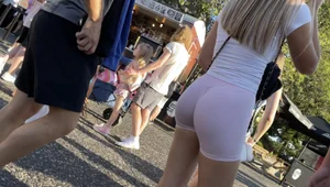 Hot blonde in pink scrunch booty shorts [OC]
