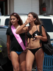 Florida beach and bikini girls