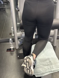Blond bends in front of me with vpl at gym
