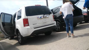 Chubby Candid Milf in Tight Blue Jeans Parking Lot Creepshots Gallery