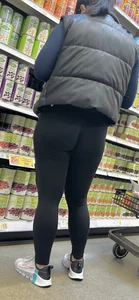 Tight booty Asian chic in black‼️
