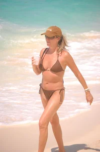 Various sexy candid girls in bikinis at the beach