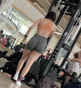 College gym girls part 13