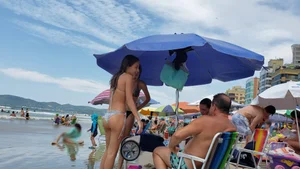 Brazillian beach creepshots, huge gallery of candid girls in swimsuits