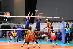 Thai candid volleyball girls