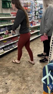 Granny was on to me ! (OC) white girl in red Leggings