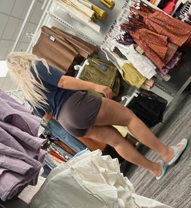Target pawg