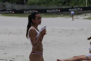 Candid Florida beach and bikini girls