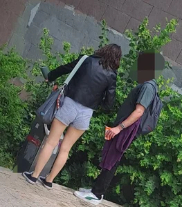 Candid hottie in shorts creepshots