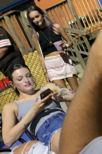 College bar girls