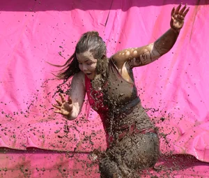 Bristol Pretty Muddy 5k race girls 2019