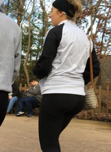 Christmas store girl with a nice booty in leggings with vpl