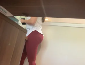 Tight Spandex Thotty at work (OC)