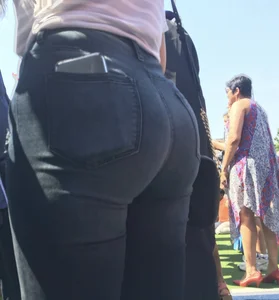 Fat ass in jeans :)