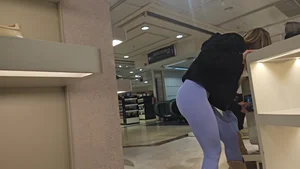 Sexy blonde in leggings