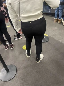 Small cute Latina milf with plumpy ass