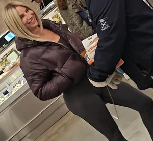 Incredible white bubble ASS. Close up. GIF.