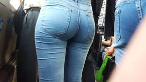 Big Juicy Ass in Tight Blue Jeans Closeup Creepshot in a Public Bus