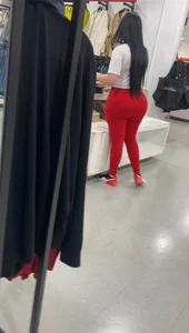 Latina BBL milf