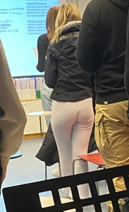 Booty in White Pants Creepshot
