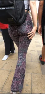 Hourglass Shape Jiggler