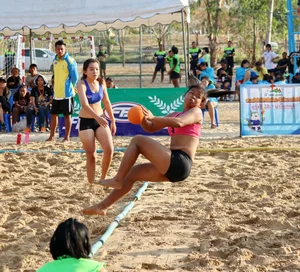 Thai candid volleyball girls