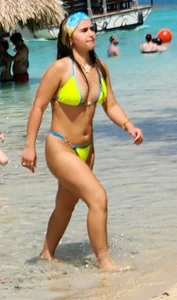 Bikini babes