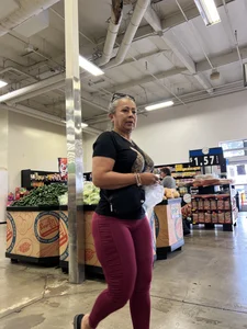 BANGER 10/10 GILF latina