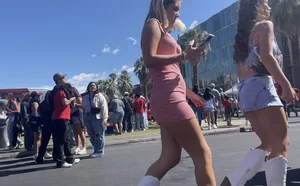 Hot college girls at football game (cheeks everywhere)