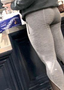 Fantastic legging ass at store