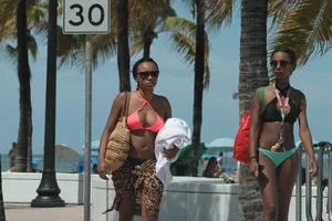 Riviera Beach, Florida tons of sexy bikini babes