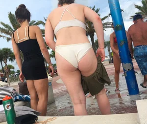 Beach shower hotties