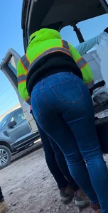 Latina food truck lady  pt 2!