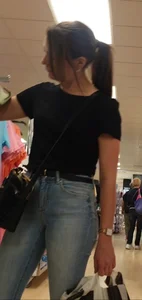 Milf with a very sexy ass in tight blue jeans, a great collection of creepshots