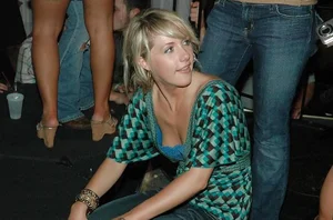 Candid tits and pokies