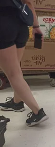 Two fitness girls  in black shorts and leggings in the supermarket [OC]