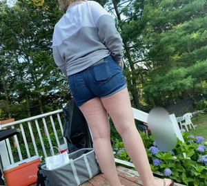 Pawg friend in jean shorts
