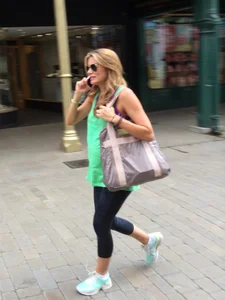 Candid girls in leggings, yoga pants, lulus and lycra