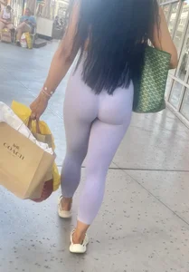 Amazing girl in purple leggings