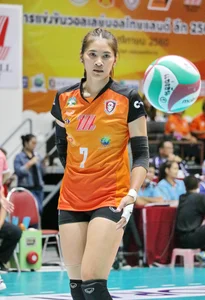 Thai candid volleyball girls