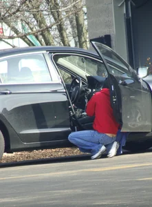 Some candid girls cleaning their cars in jeans and some showing ass crack
