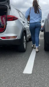 Beautiful ass in jeans