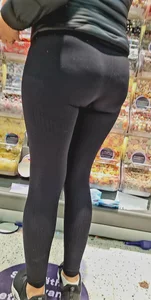 Milf bending over VTL