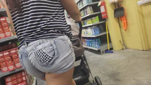 Phat Ass Latina MILF Bending Over for me (OC)