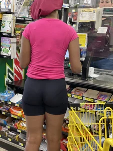 Ebony With Perfect Butt! Shopping
